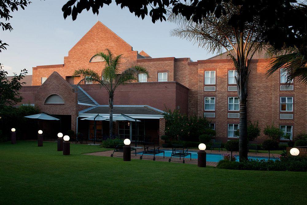 The Elegant Lodge Menlo Park Pretoria Exterior photo