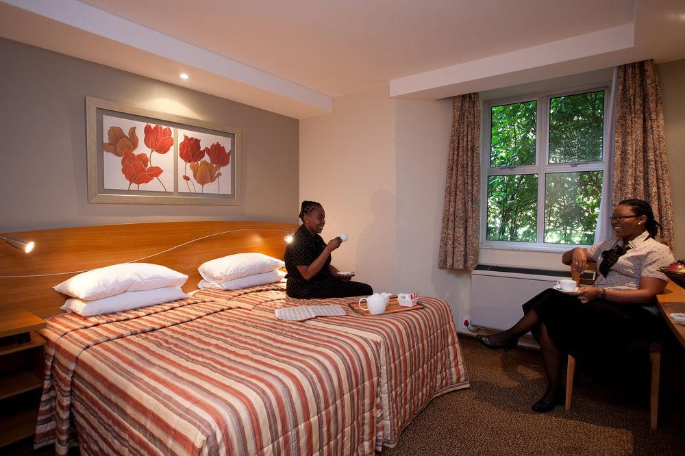 The Elegant Lodge Menlo Park Pretoria Exterior photo